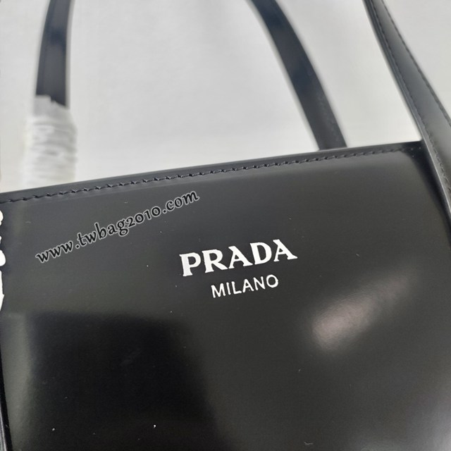 Prada專櫃2022全新系列亮面小牛皮中號手提包 1BA350 普拉達Cleo系列托特包 csp1042